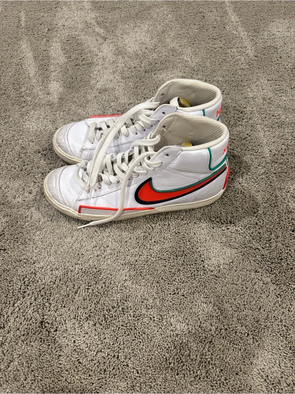 Nike Blazer Sneakers